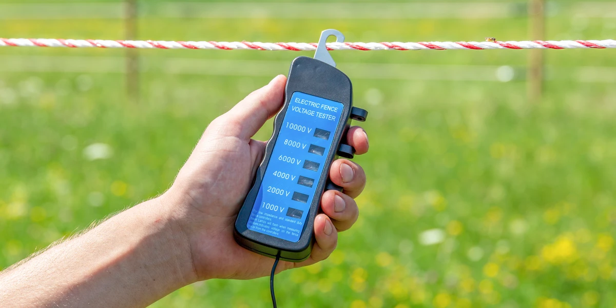 Măsurarea tensiunii cu tester 1-10 kV