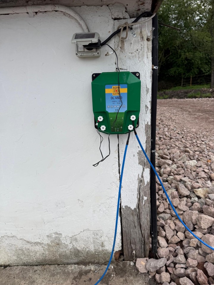 Recenzie produs - Aparat gard electric DL 4500, 12 V, 4,5 Joule - agroelectro.ro