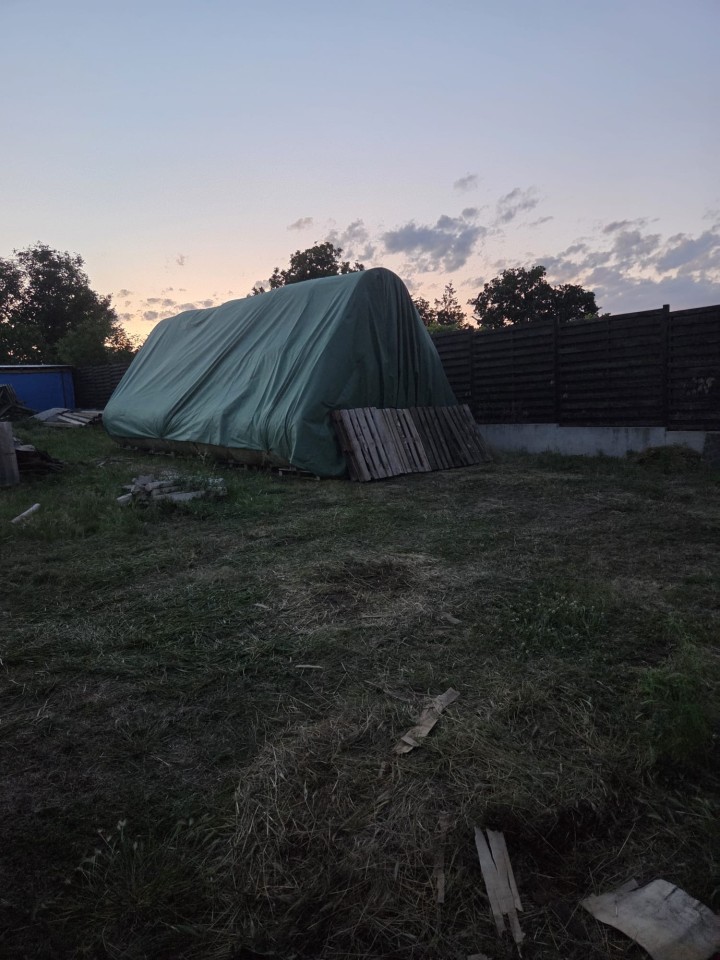 Recenzie produs - Prelată pentru acoperire baloți - 7,6 × 12,5 m - agroelectro.ro