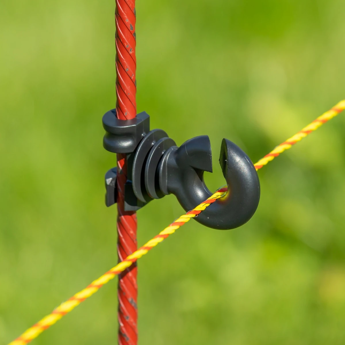 Izolator suplimentar pentru stâlp din oțel rotund Ø8 mm, 25 buc.