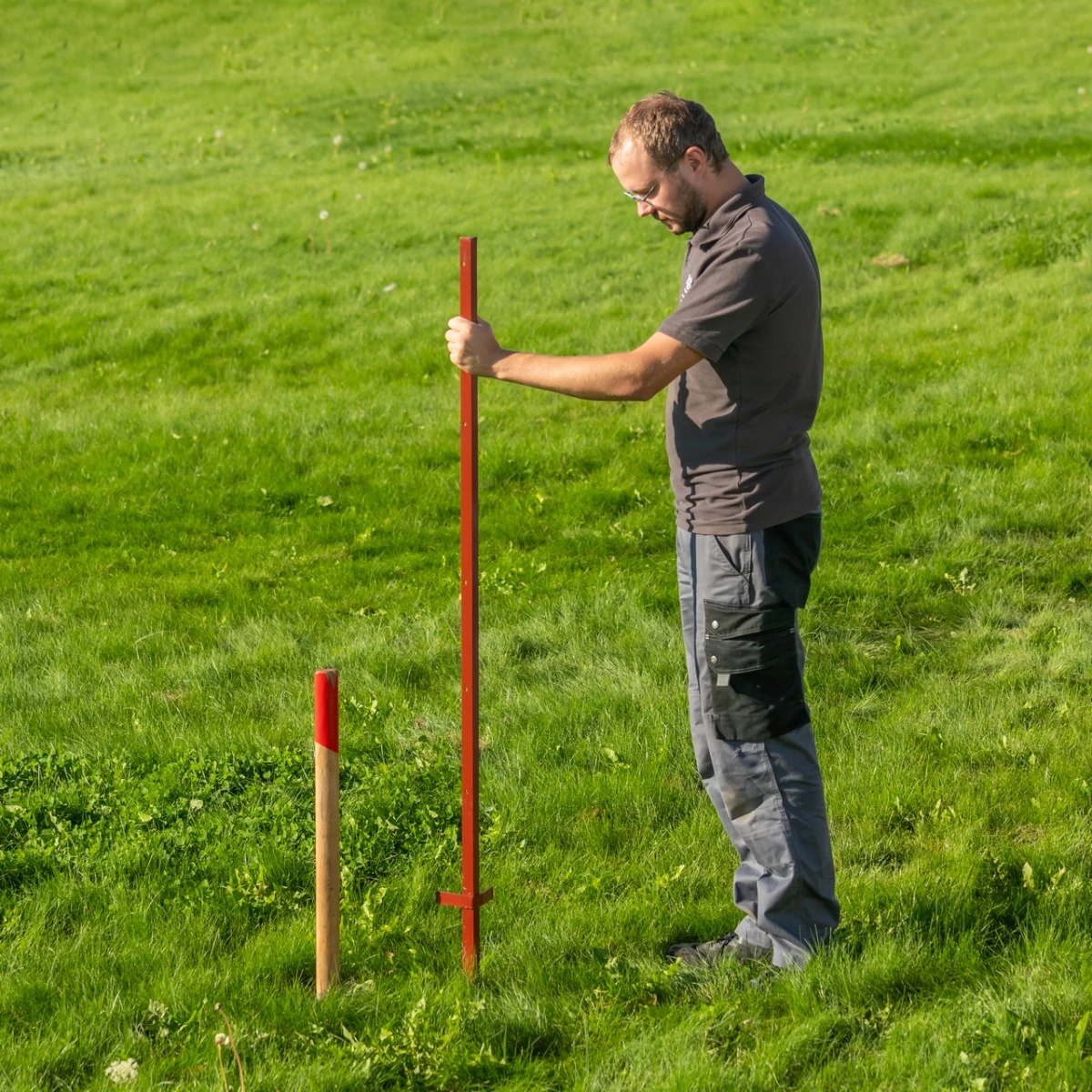 Stâlp din oțel cornier 25 × 25 mm, 150 cm