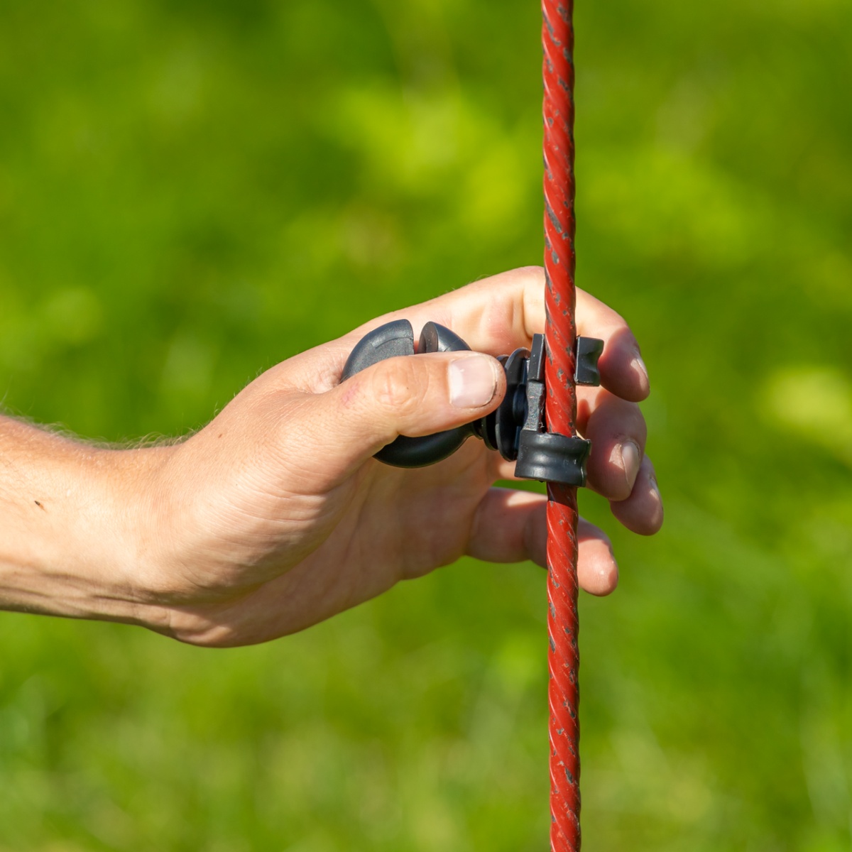 Izolator suplimentar pentru stâlp din oțel rotund Ø8 mm, 25 buc.