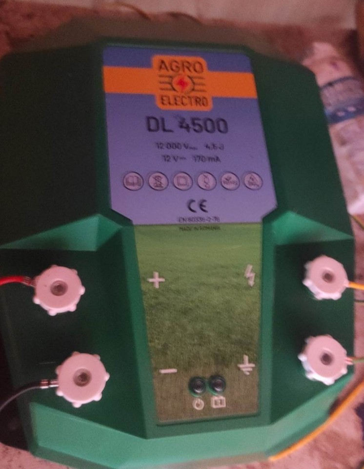 Recenzie produs - Aparat gard electric DL 4500, 12 V, 4,5 Joule - agroelectro.ro