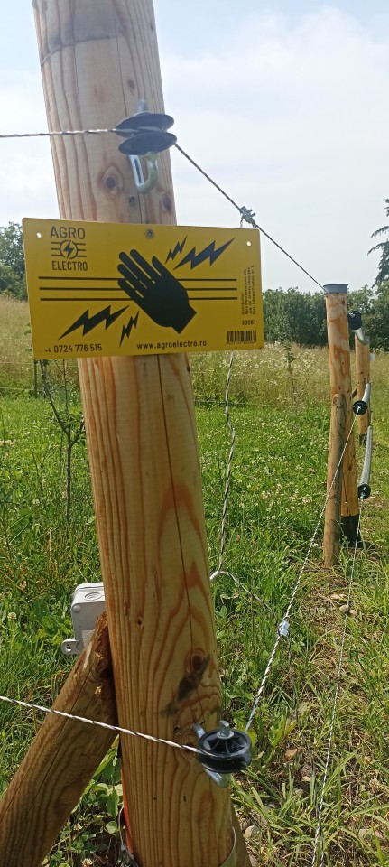 Recenzie produs - Plăcuță de avertizare - agroelectro.ro