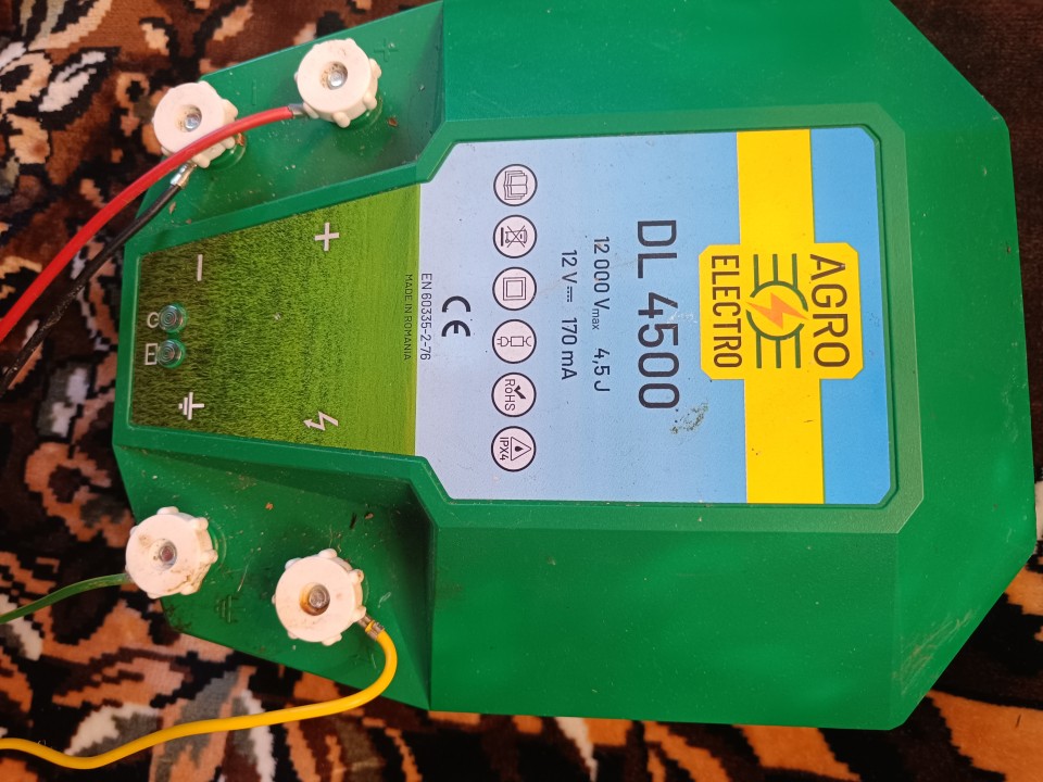 Recenzie produs - Aparat gard electric DL 4500, 12 V, 4,5 Joule - agroelectro.ro