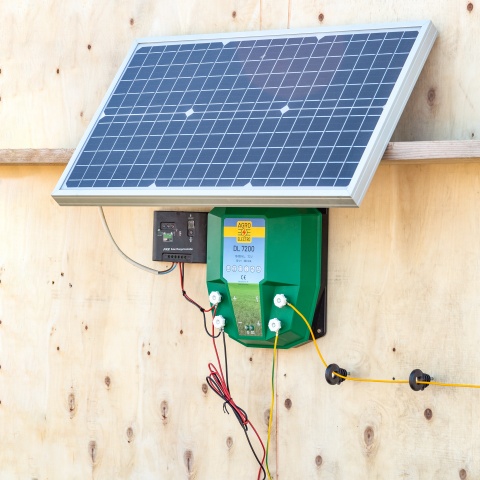 Aparat gard electric DL 7200, 7,2 Joule, cu sistem solar 30 W