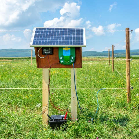 Aparat gard electric DL 7200, 7,2 Joule, cu sistem solar 30 W
