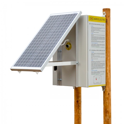 Aparat gard electric compact DL 4500 cu sistem solar 30 W<br/>1895 Lei<br><small>0238</small>