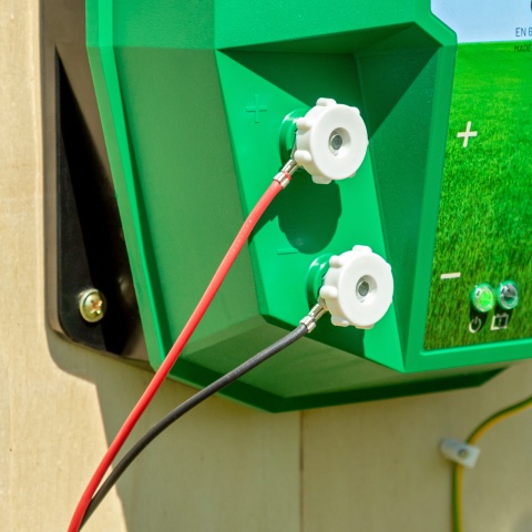 Cablu conexiune aparat gard electric - acumulator