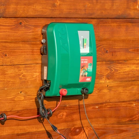 Aparat gard electric AKO Mobil Power AN 4000, 12 V, 3,8 Joule