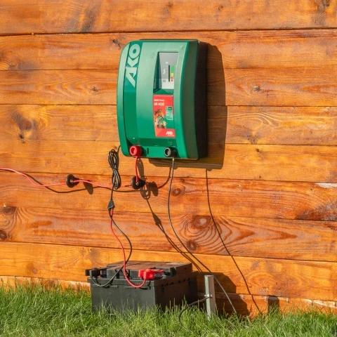 Aparat gard electric AKO Mobil Power AN 4000, 12 V, 3,8 Joule