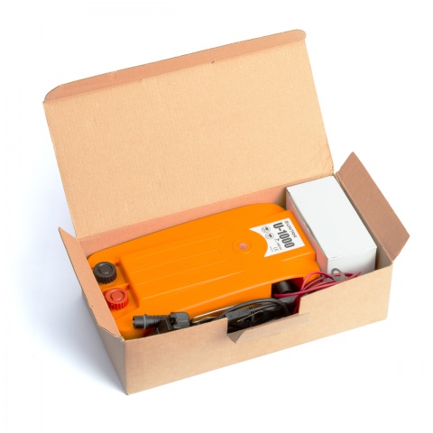 Aparat UNITRA U-1000 cu adaptor de rețea
