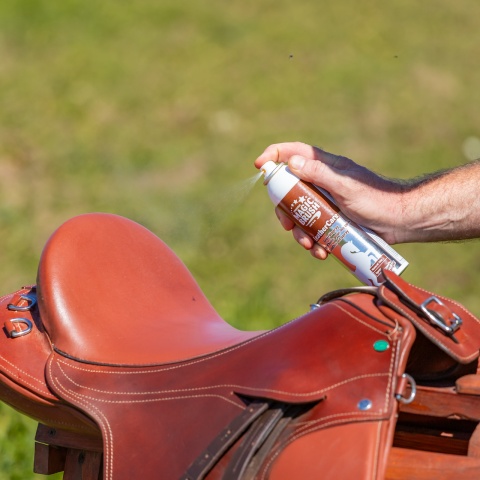 Spray ulei pentru piele, MagicBrush, 225 ml