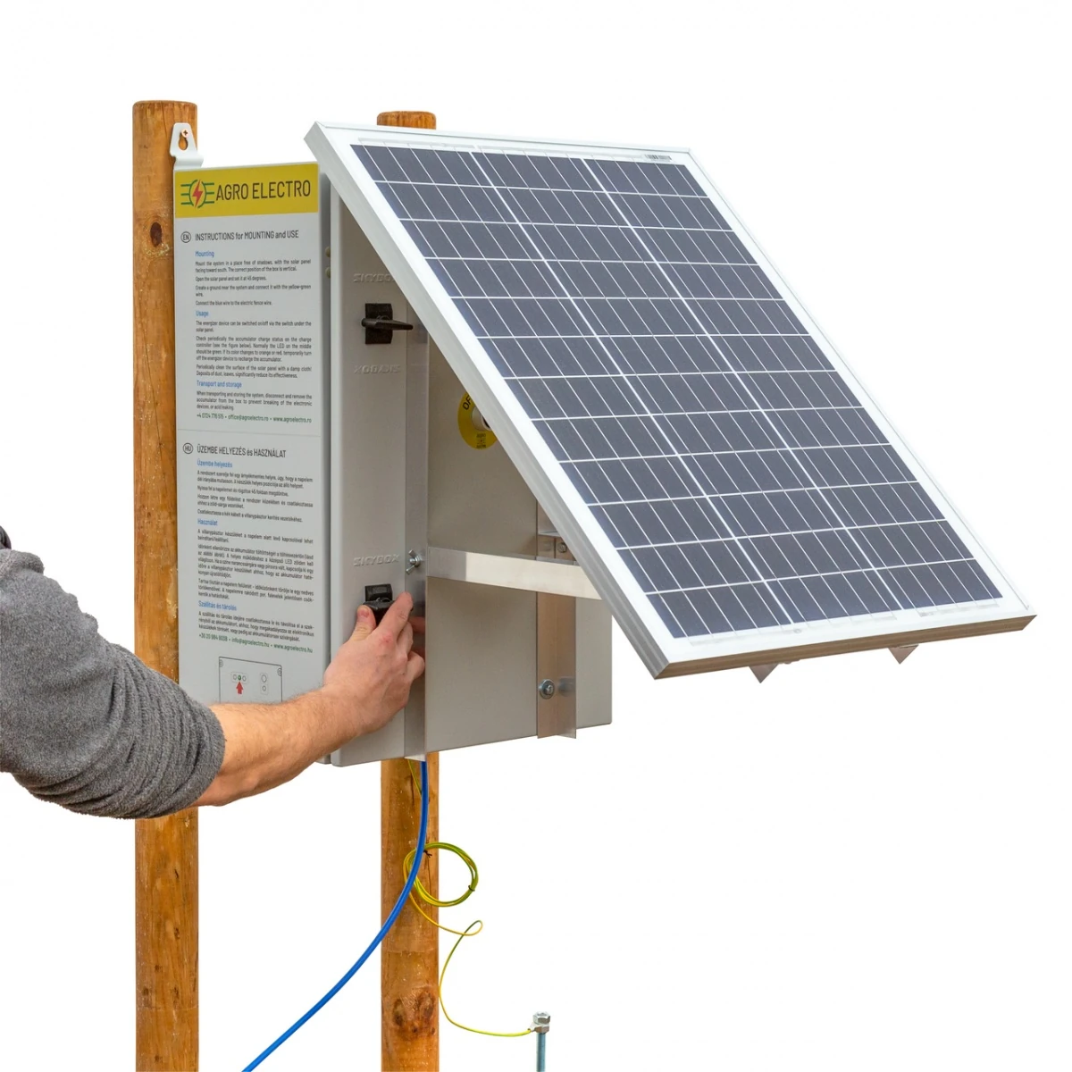 Aparat gard electric compact DL 3200 cu sistem solar 30 W