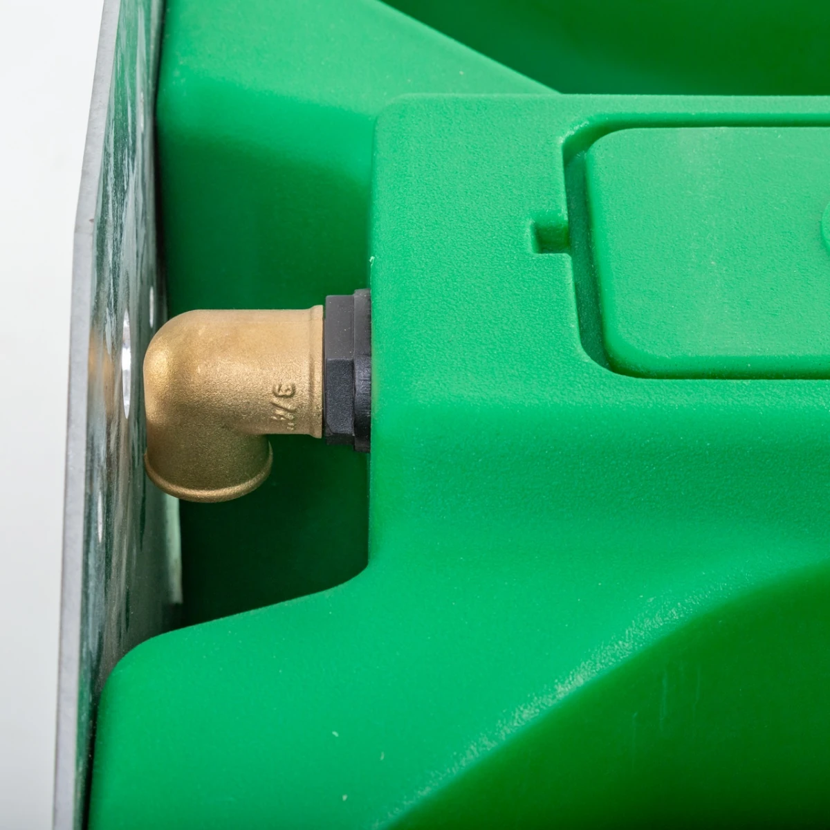 Adăpătoare dublă din plastic, cu nivel constant, 58 litri