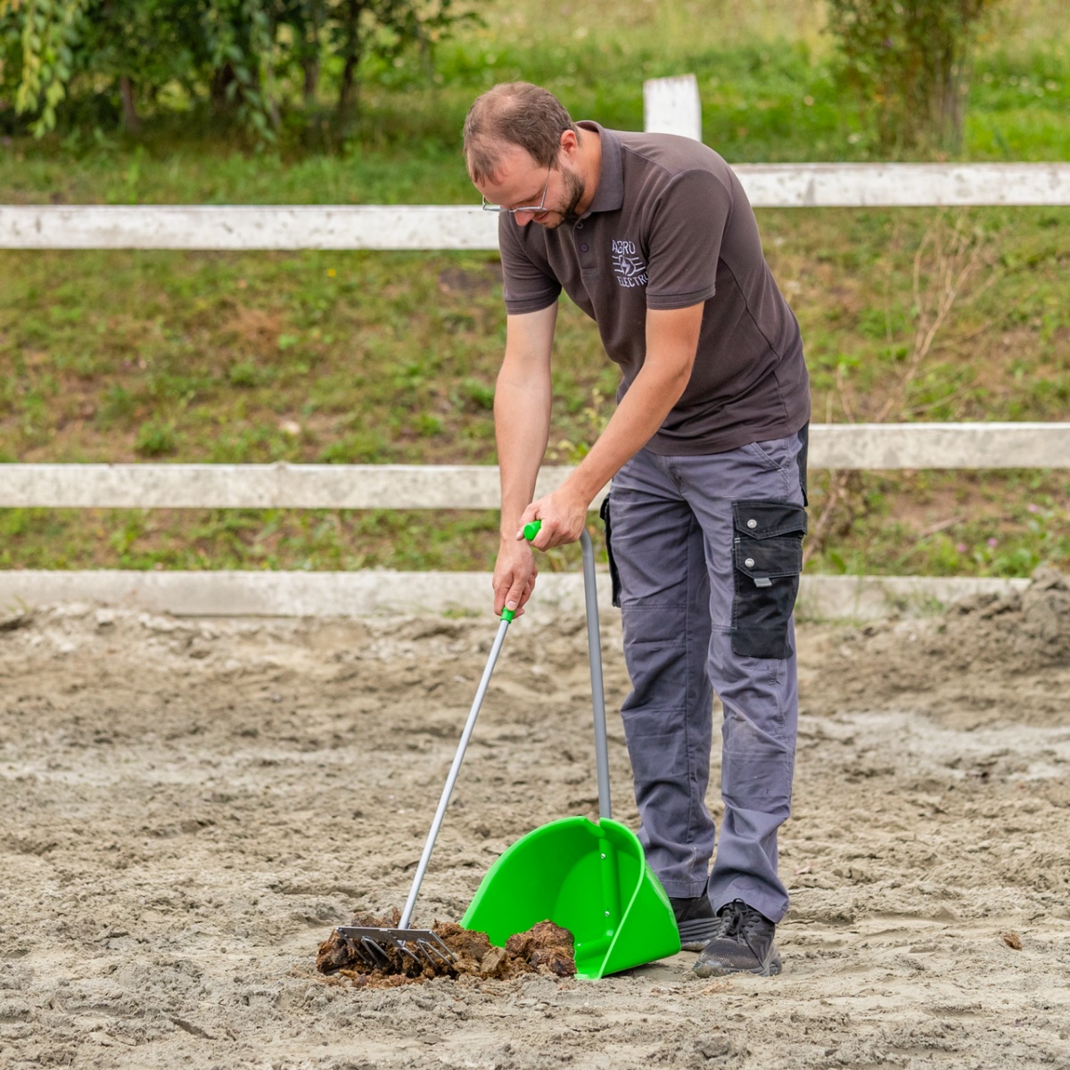 Lopată Mistboy cu greblă, verde, 75 cm